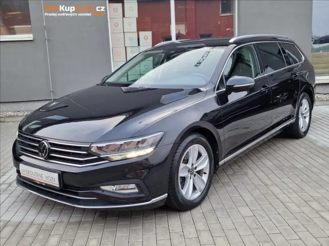 Volkswagen Passat 2.0 TDI 147kW 4MOT DSG Elegance — foto 1