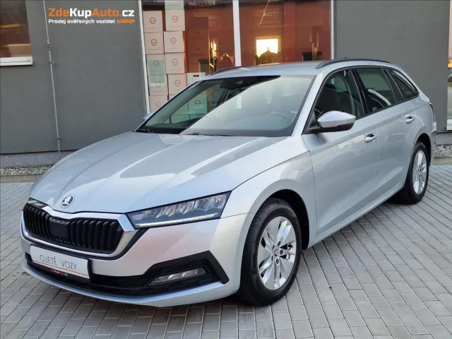 Škoda Octavia 2.0TDI Combi, původ ČR,1.Maj. — foto 1