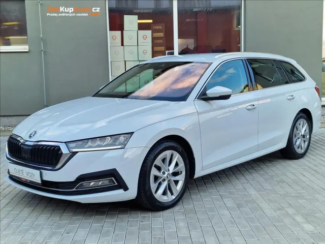 Škoda Octavia 1.5TSI G-Tec 96kW DSG Style,ČR — foto 1