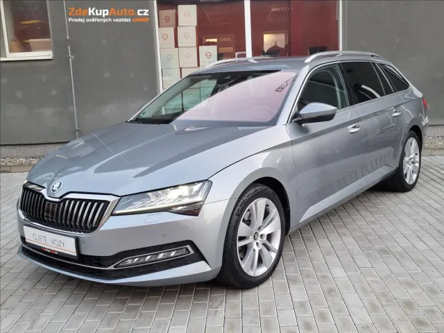Škoda Superb 2.0TDI 110kW Style Combi,1Maj — foto 1