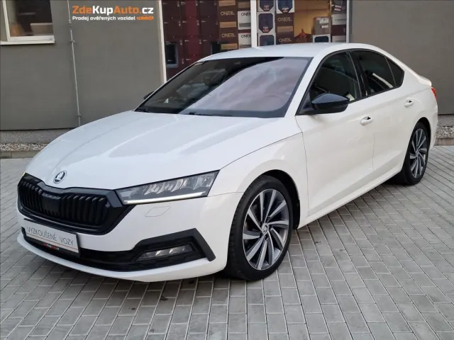 Škoda Octavia 2.0 TDI DSG Style Sport,1.Maj — foto 1