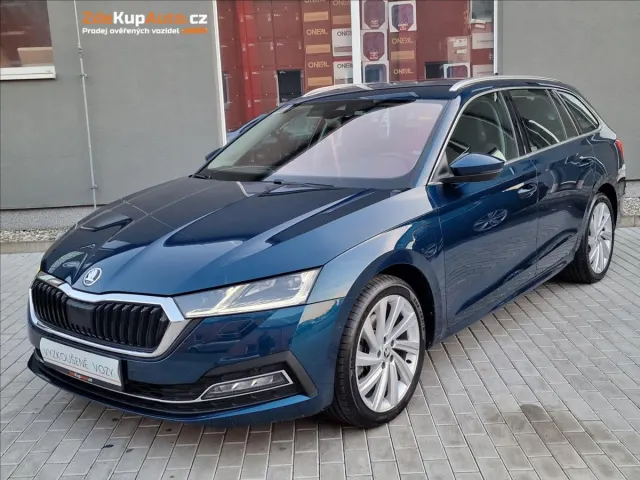Škoda Octavia 1.4 TSI iV DSG Style,ČR,1.Maj — foto 1