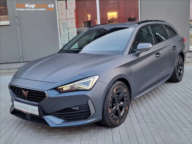 Cupra Leon 1.4TSI e-HYBRID 180kW DSG ST — foto 1