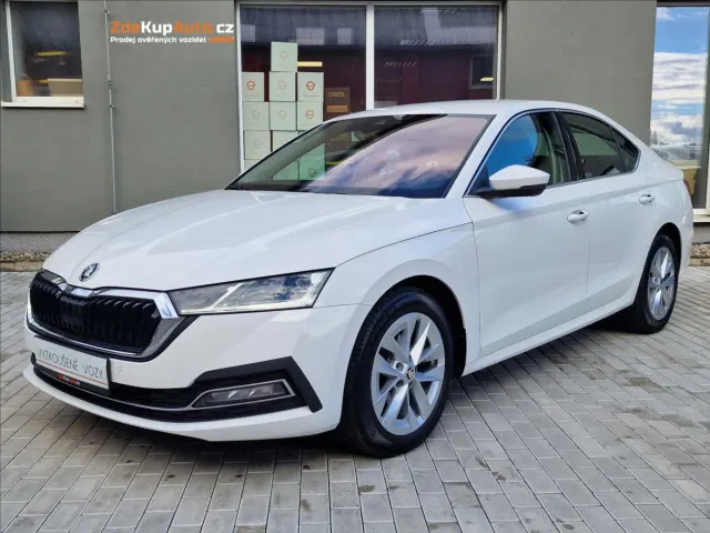 Škoda Octavia 2.0TDI DSG Style,ČR,1.Majitel — foto 1
