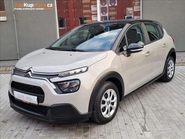 Citroën C3 1.2 PureTech Feel,ČR,1.Maj. — foto 1