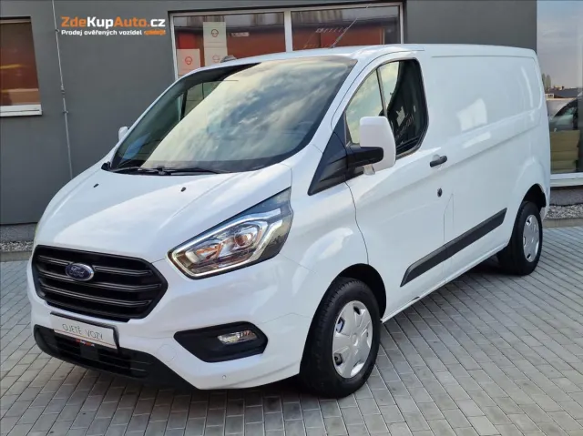 Ford Transit Custom 2.0TDCi Trend L1,ČR,1.Majitel — foto 1